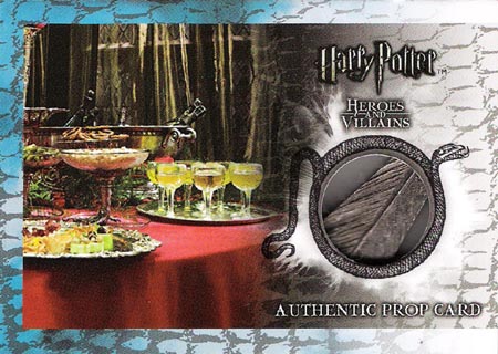 hp_hv_ci4_slughorn_christmas_party_chicken_foot_goblet_base_80-92.jpg